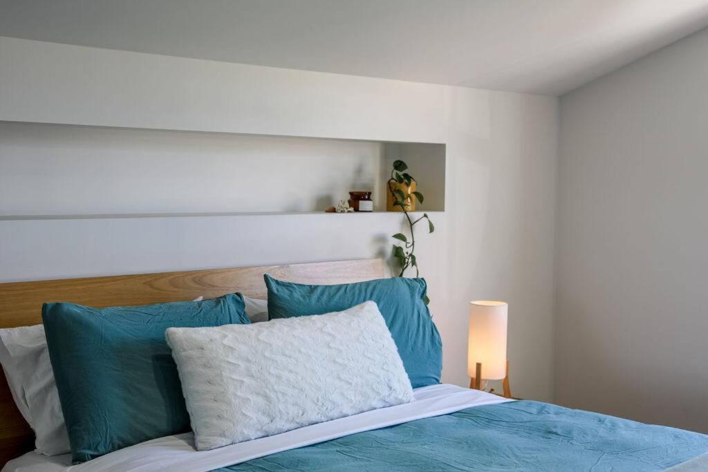 12 Rocks View Loft *